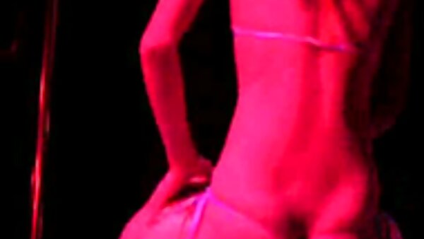فاتنة ساحرة تيفاني مارس افلام سكس اجنبي مترجمة للعربية الجنس التبشيرية وأسلوب هزلي في صالة الألعاب الرياضية