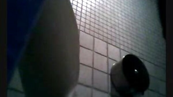 ممارسة الجنس الساخن والبخار سكس افلام مترجم في الحمام مع الفرخ المشاغب كنزي ريفز